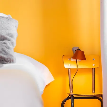 Domaine Des Chanoines Blancs *