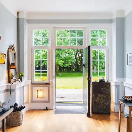 Domaine Des Chanoines Blancs